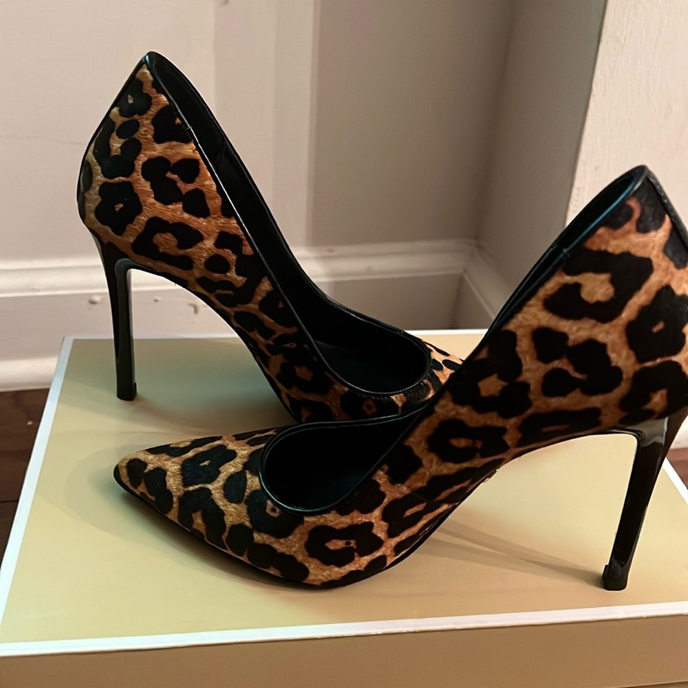 💥💥Michael Kors Keke Pump Cheetah Haircalf🔥🔥